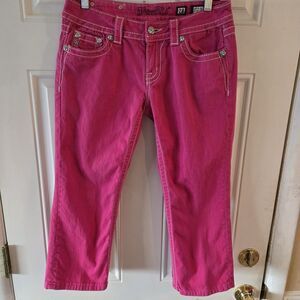 Miss Me Bright Pink Rhinestone Wing Cross Cuffed Capri Jeans Womens Size 28 Y2K